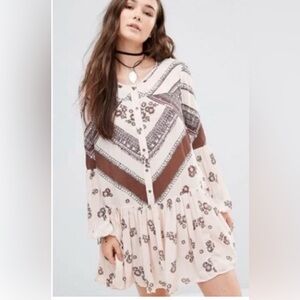 329 // Free People “FROM YOUR HEART” Boho Floral Tunic in Cream and Brown // S